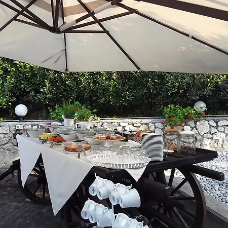 Bed & Breakfast Degli Olivi Relais